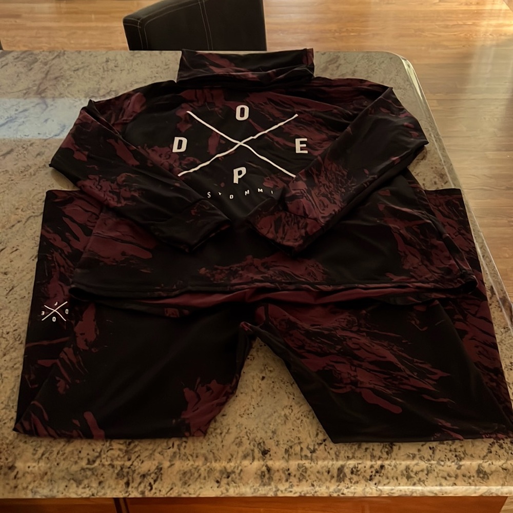 Dope snow size XL base layer